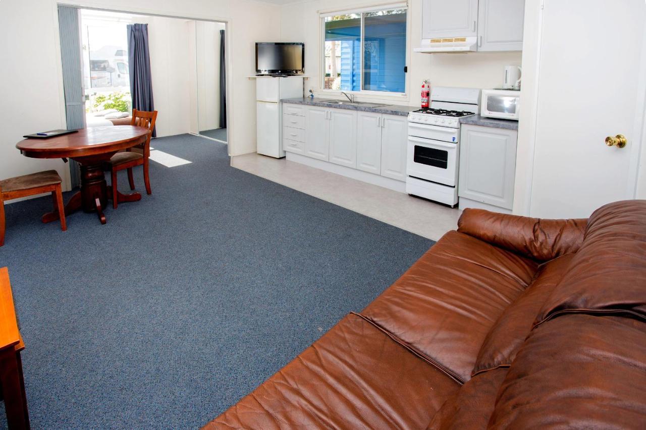 Big4 Traralgon Park Lane Holiday Park ภายนอก รูปภาพ