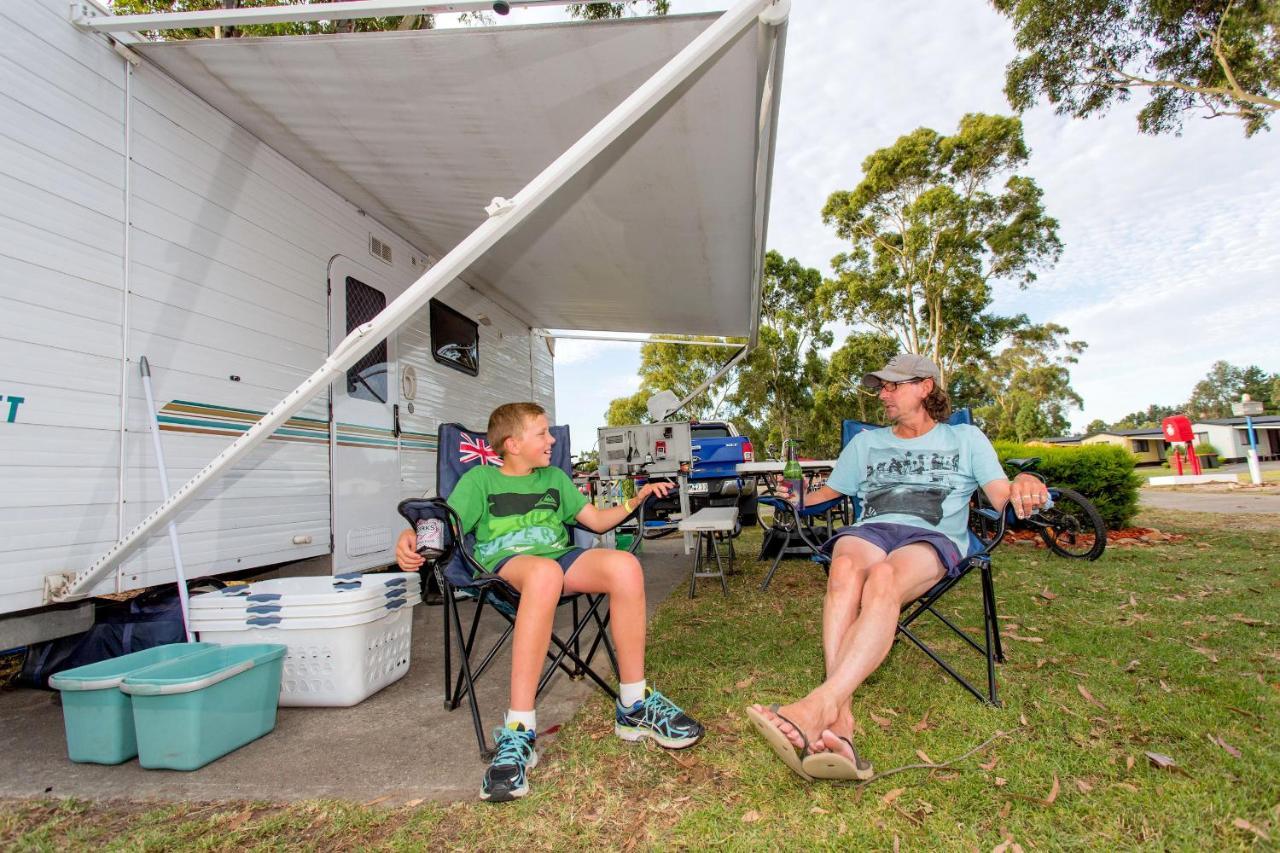 Big4 Traralgon Park Lane Holiday Park ภายนอก รูปภาพ